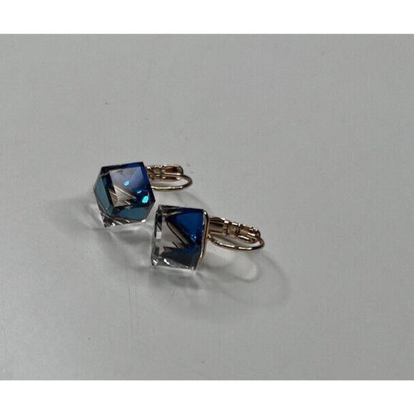 NEW Evevic Crystals From Swarovski Blue Cubed Dangle Earrings - Picture 1 of 5